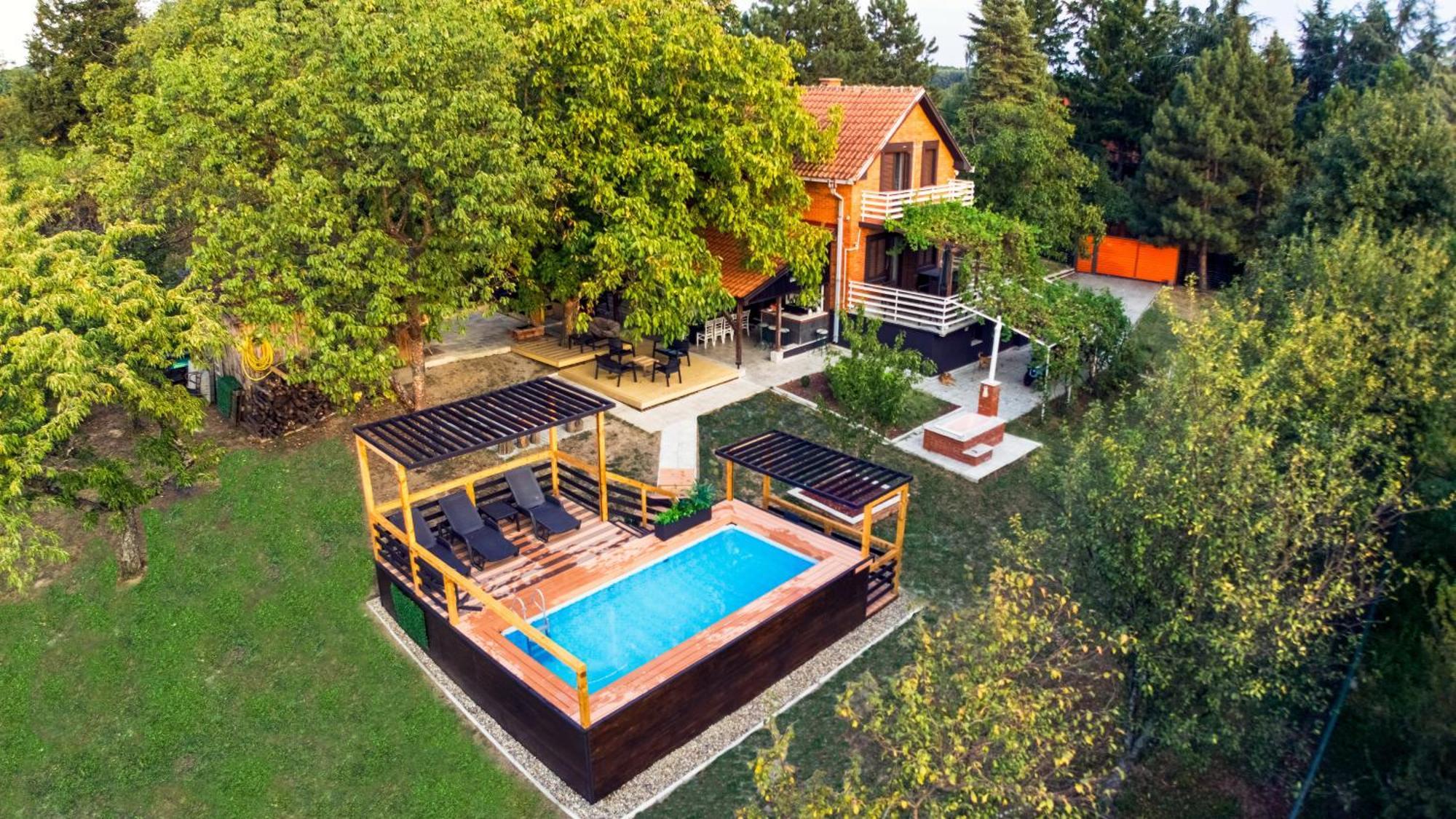 Villa Dijana - Pool, Spa, Outdoor Kitchen Belgrad Zewnętrze zdjęcie